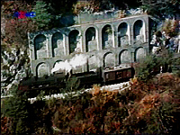 Pár záběrů z filmu Vonrayneuv Express, délka 4:16, 26 MB, rozlišení 640x480pix, formát mp4